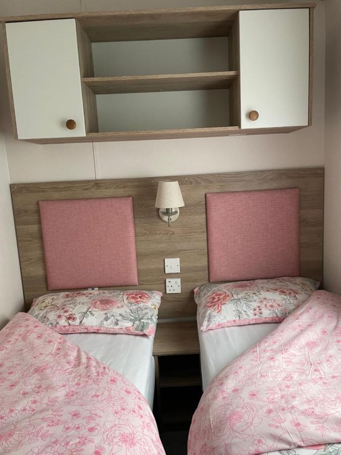 The Wimbledon 70 Hotel Данун Екстериор снимка