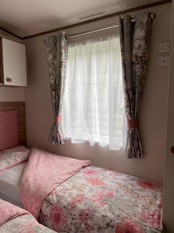 The Wimbledon 70 Hotel Данун Екстериор снимка